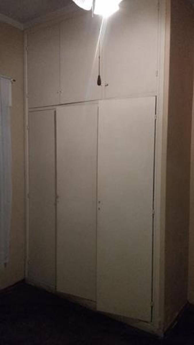 SE VENDE CASA Y DTO 3 AMBIENTES (AGRELO 265) C.MADERO