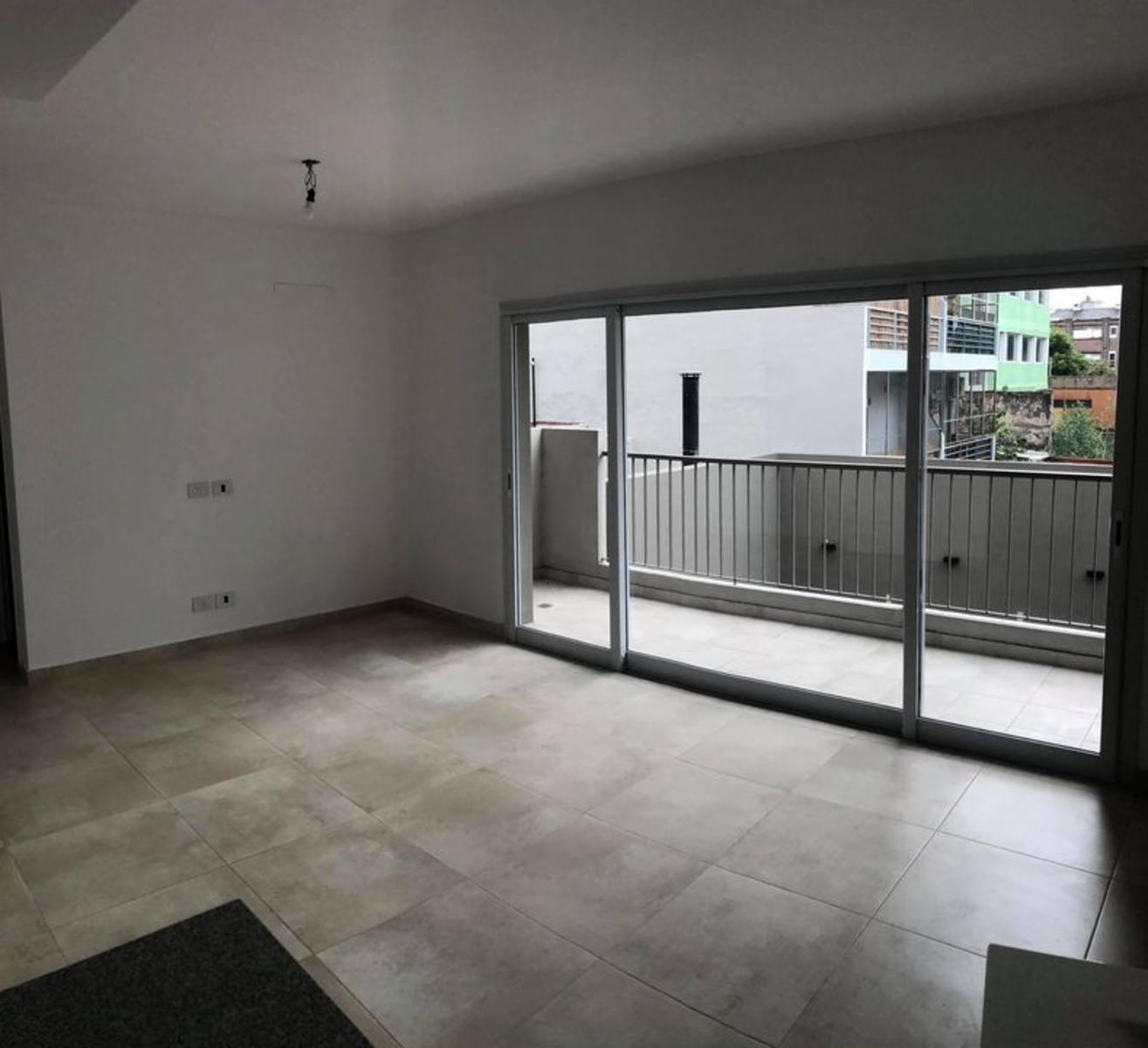 SARMIENTO 1800 · San Martín — foto 3