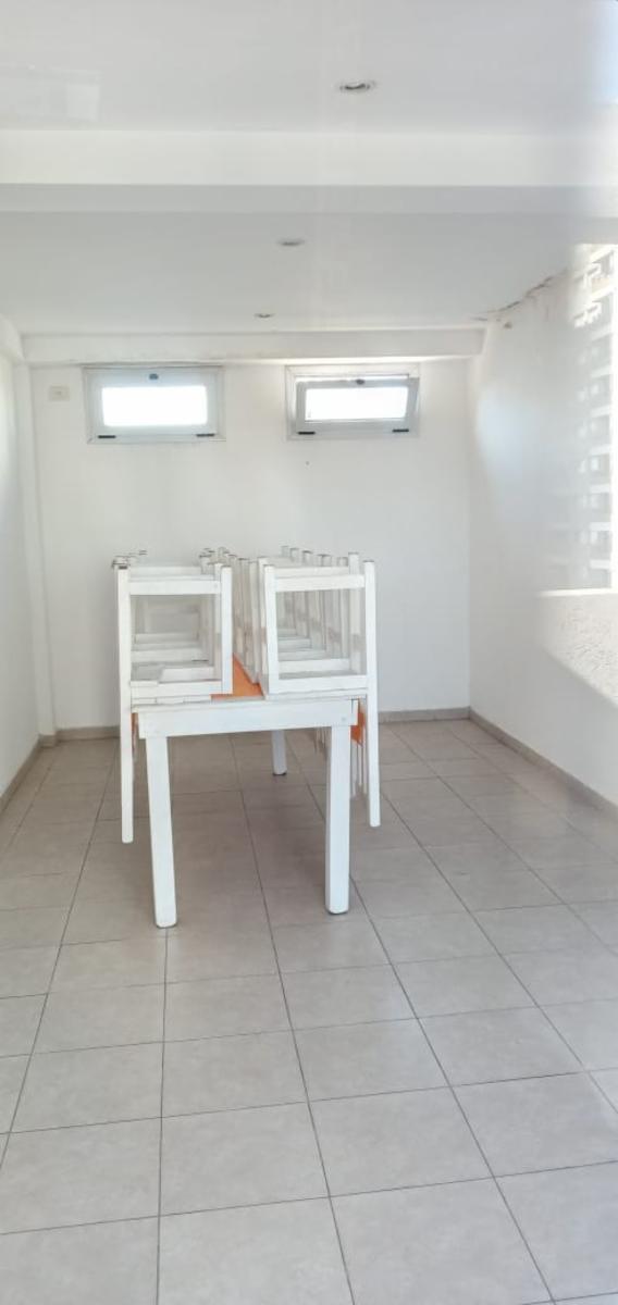 Alsina 735 · Lomas De Zamora — foto 17