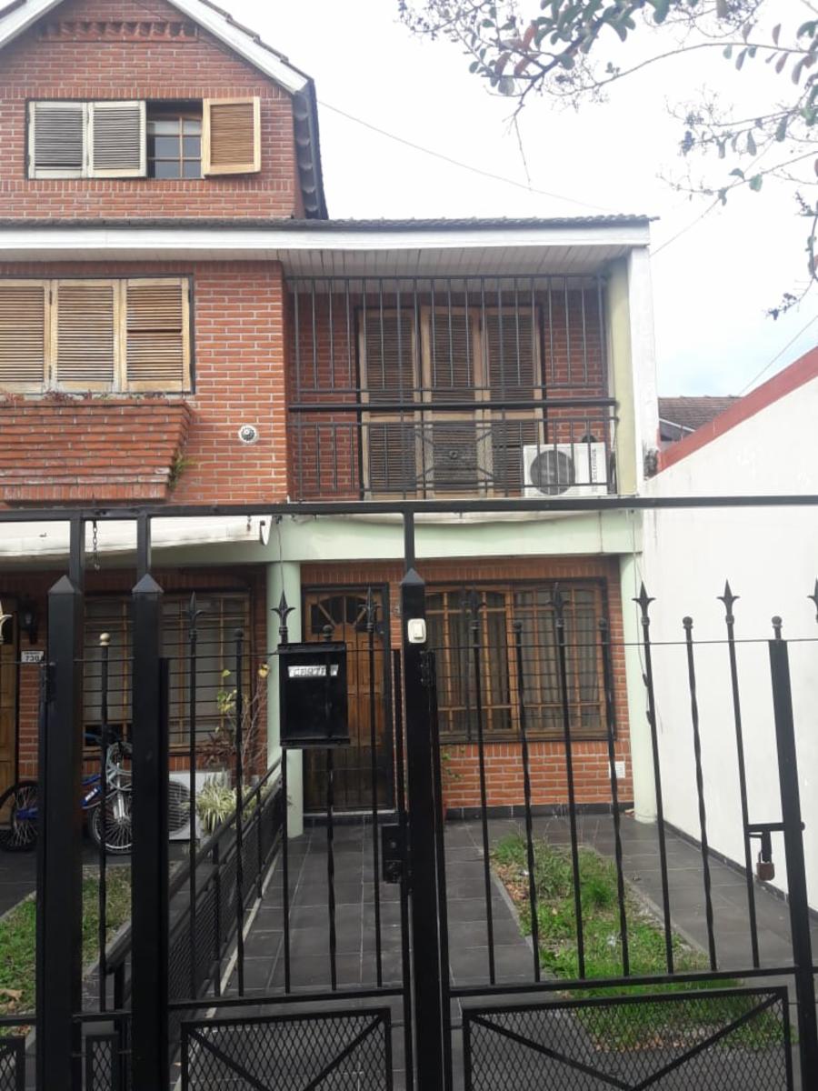 EXCELENTE DUPLEX 3 AMBIENTES - HAEDO SUR