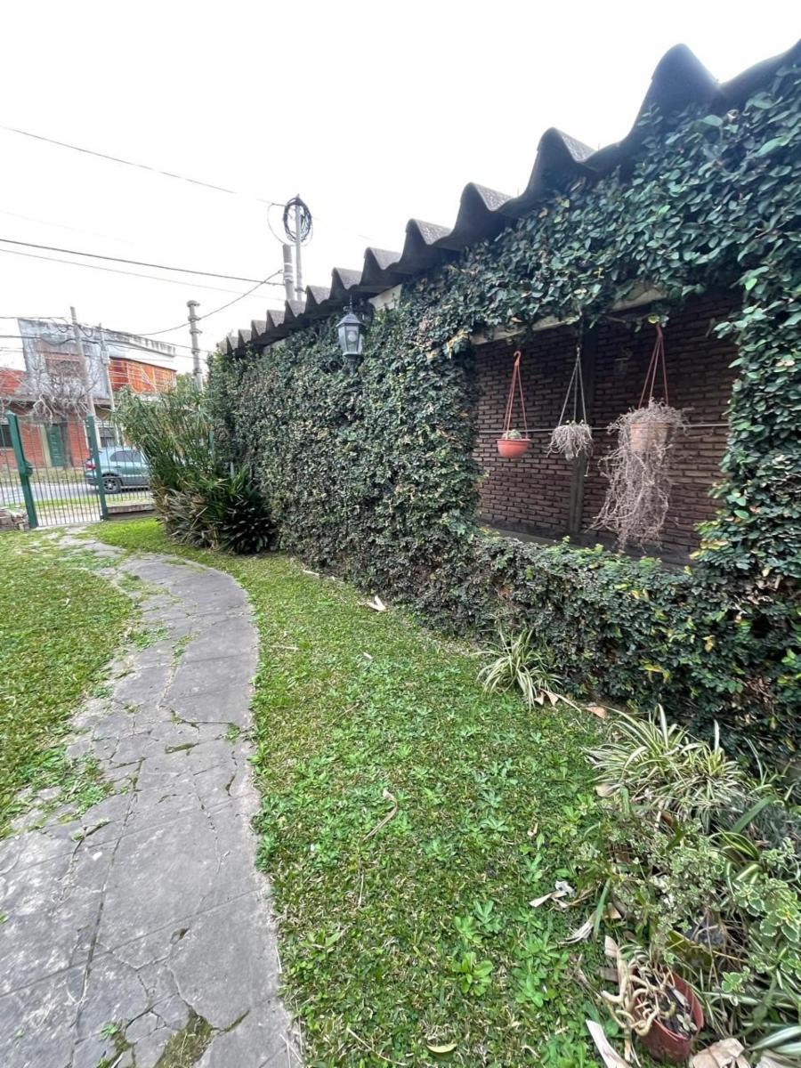 Casa de cuatro ambientes a la venta en San Miguel