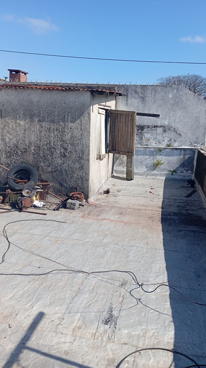 M. Thompson 297 · La Matanza — foto 17