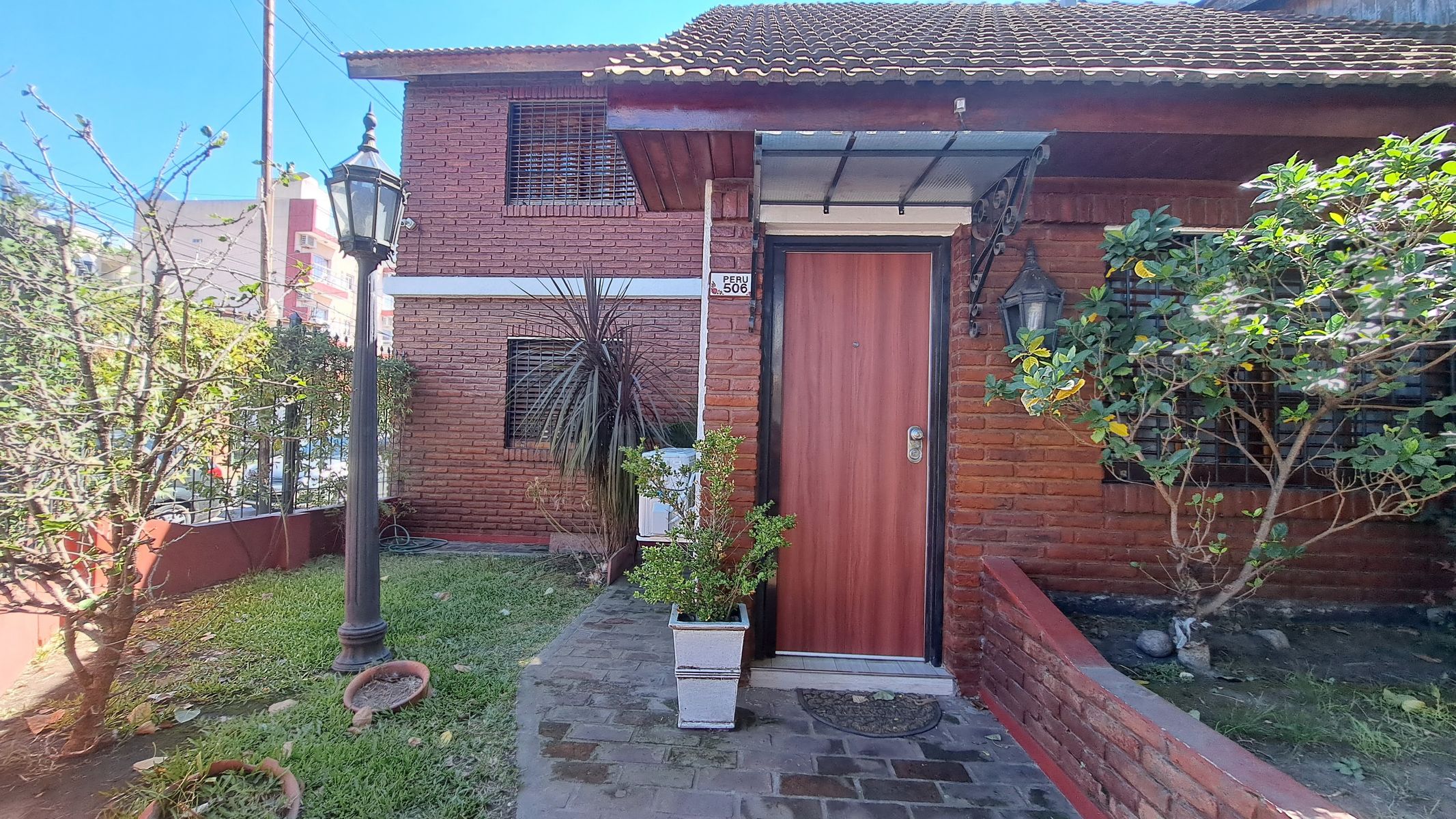 DUPLEX 3 AMB COCH.A/C