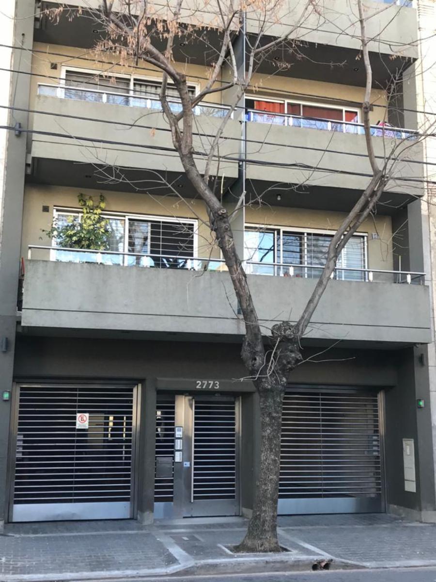 Humberto Primero  al 2700 · San Cristobal — foto 11