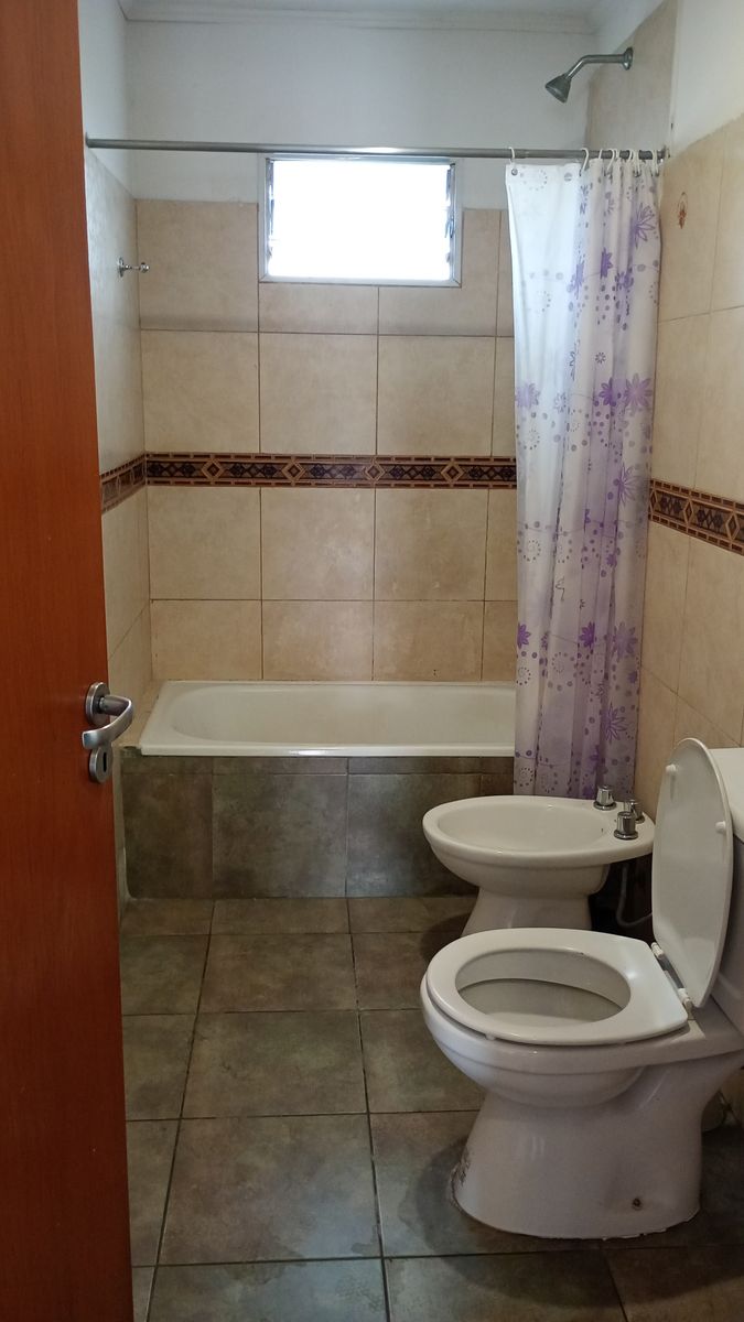 Merlo 48 2º Piso Depto 5 · La Matanza — foto 11