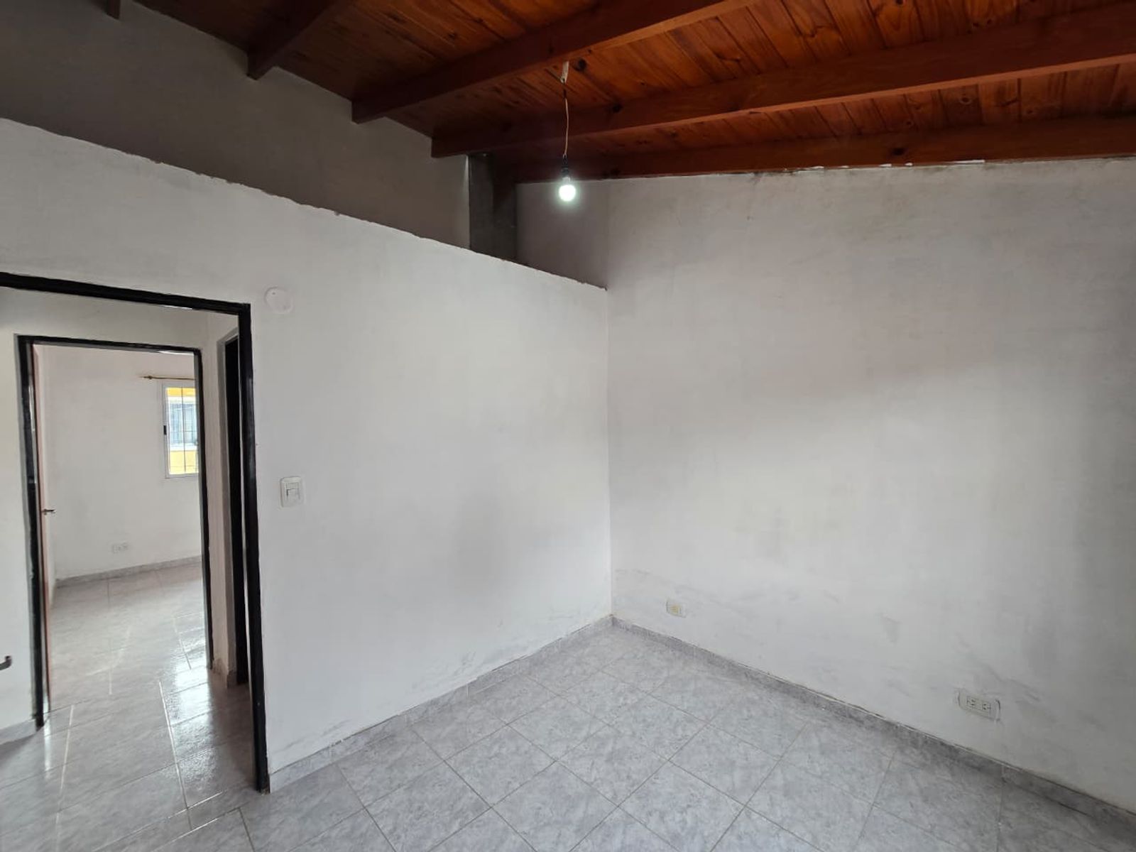 ISLA TRINIDAD 656 · Esteban Echeverría — foto 6
