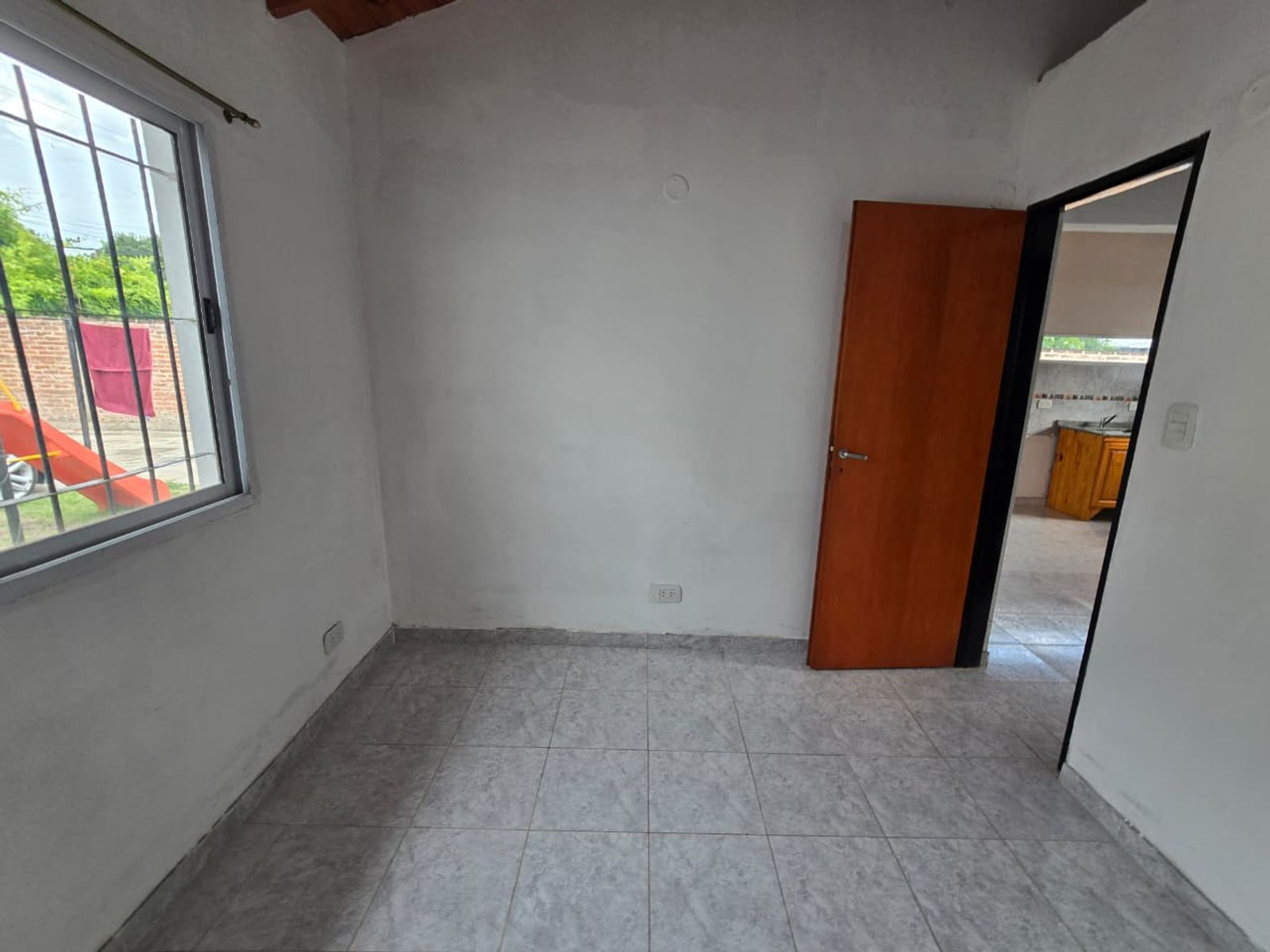 ISLA TRINIDAD 656 · Esteban Echeverría — foto 10