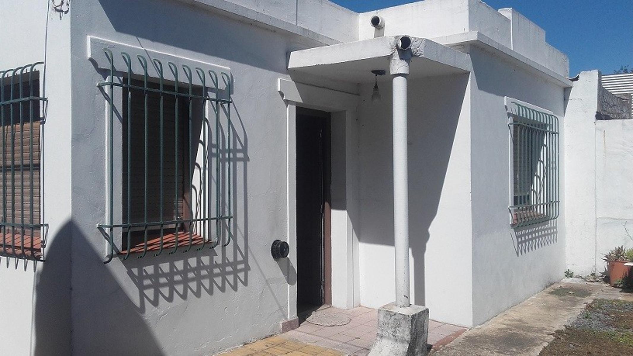 Venta de ph en sobre Avenida Espora