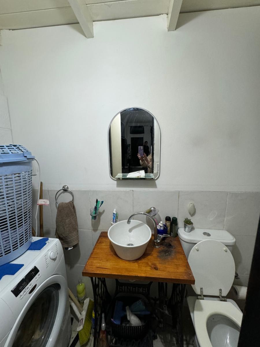 Suipacha 3105 · Lanús — foto 9