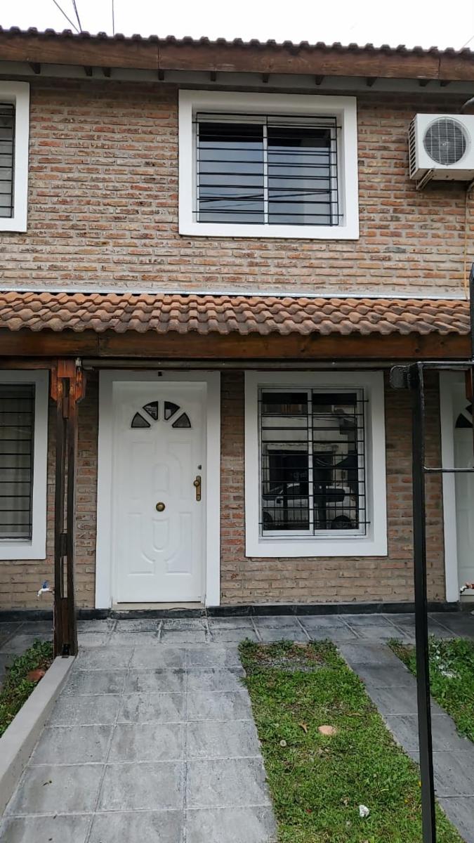 DÚPLEX 3 AMB. + COCHERA  - ITUZAINGO NORTE
