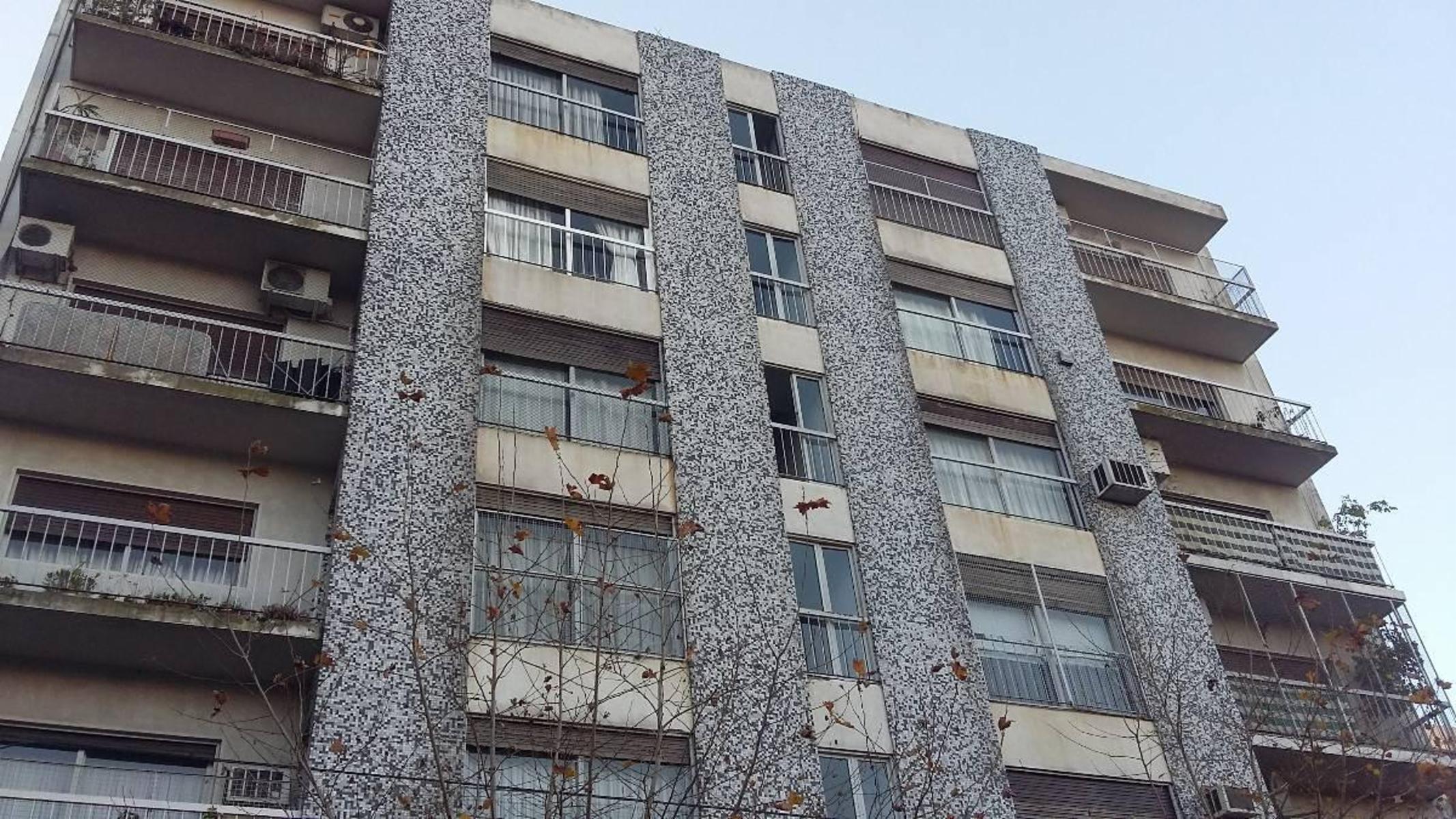 DEPARTAMENTO A 1 CUADRA DE LA ESTACION DE 3 AMBIENTES A LA VENTA