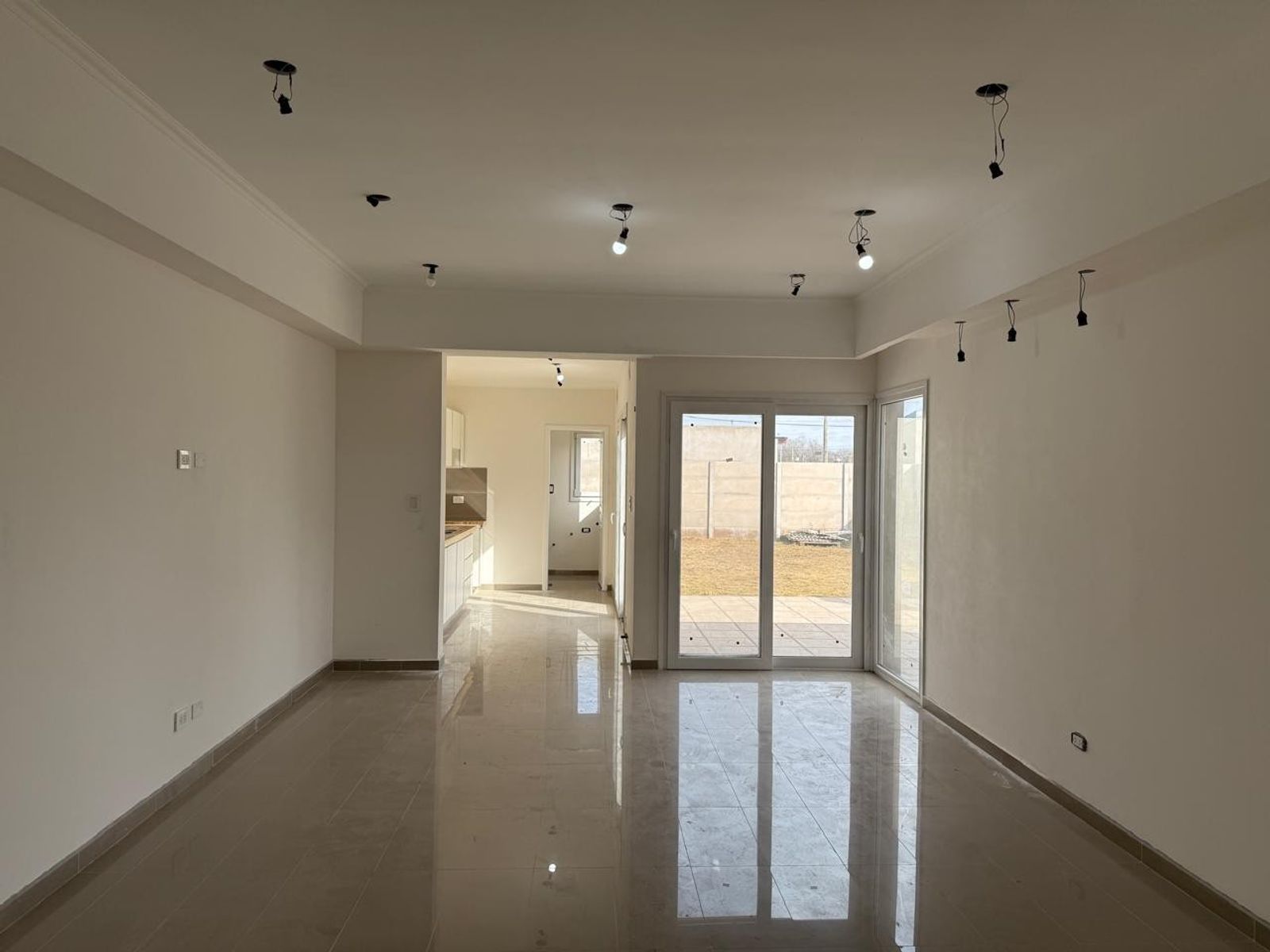 Urbana · General Villegas — foto 4