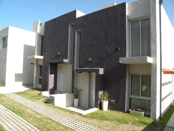 A 10 CUADRAS DEL CENTRO Y 2 CUADRAS DEL RIO · Punilla — foto 20