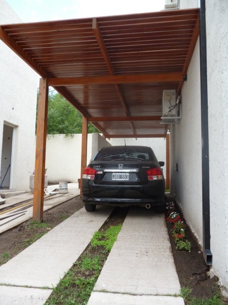 A 10 CUADRAS DEL CENTRO Y 2 CUADRAS DEL RIO · Punilla — foto 3