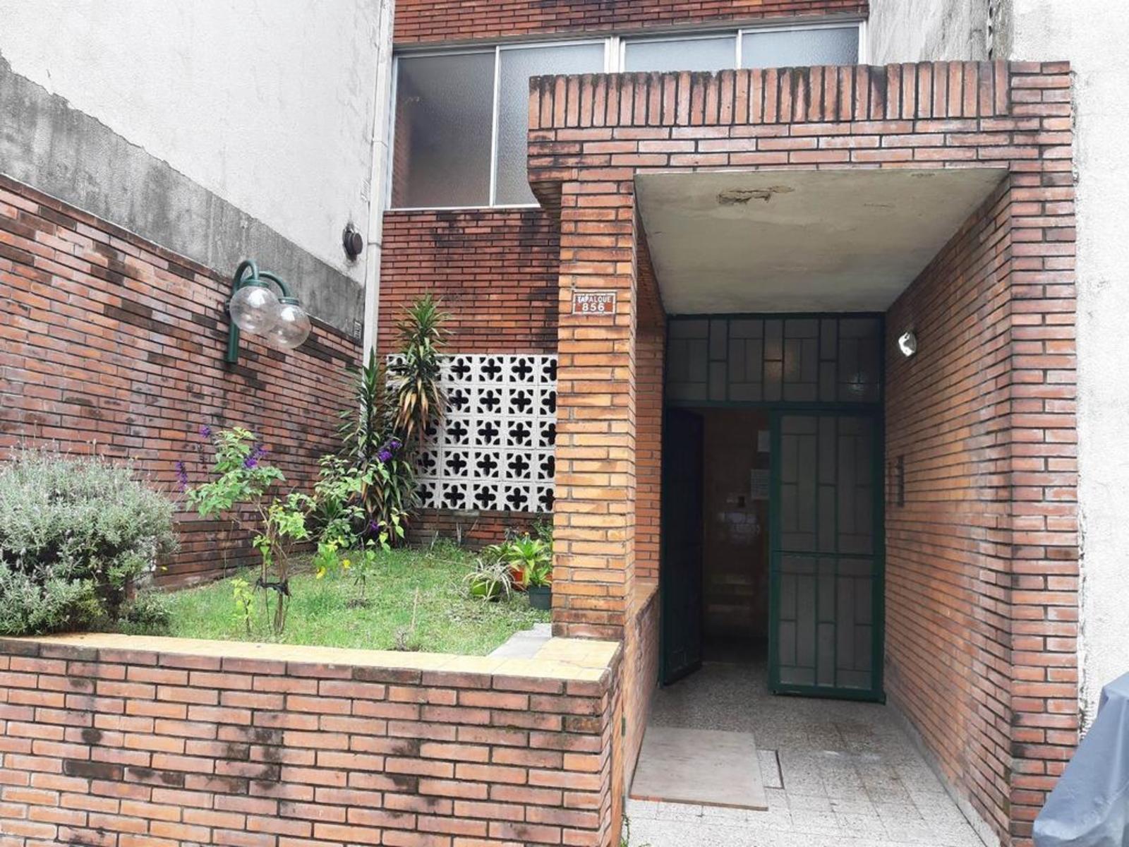 Tapalqué 856 , 1° 17 · La Matanza — foto 6