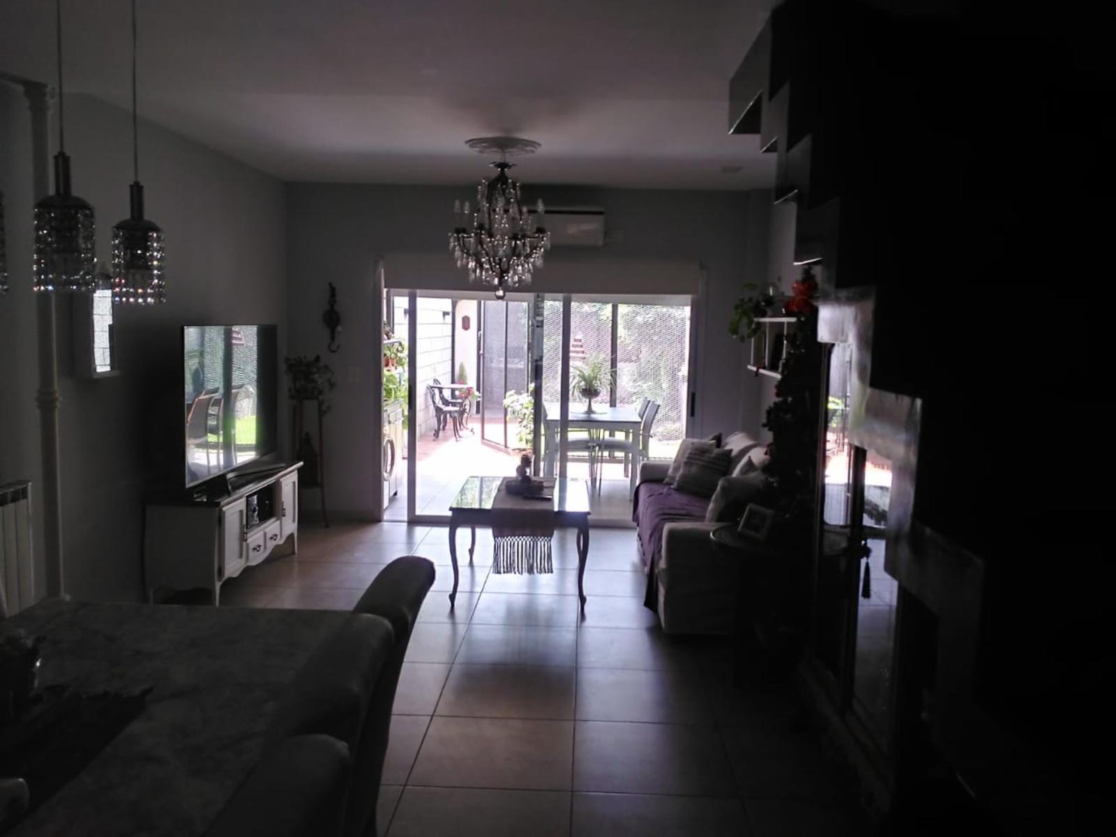 Bahia Blanca 300 2 · Morón — foto 6