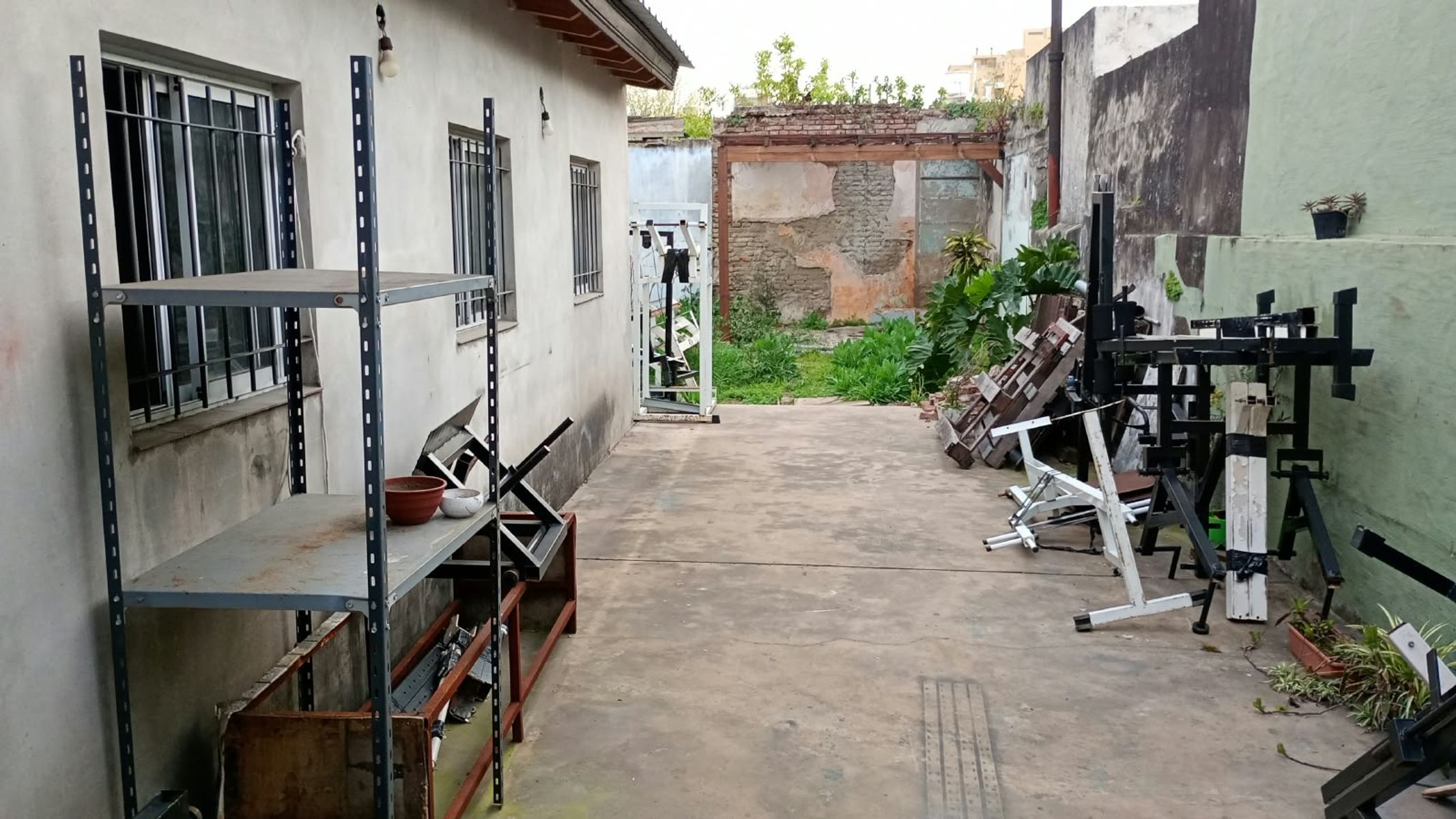 CORVALAN 1047 · Mataderos — foto 5