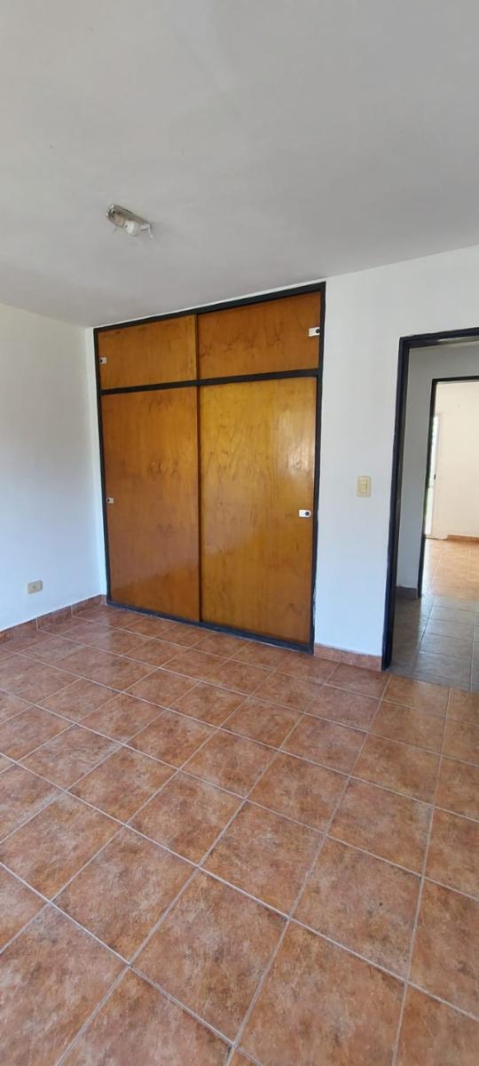 ALBERTI 79 · Escobar — foto 5