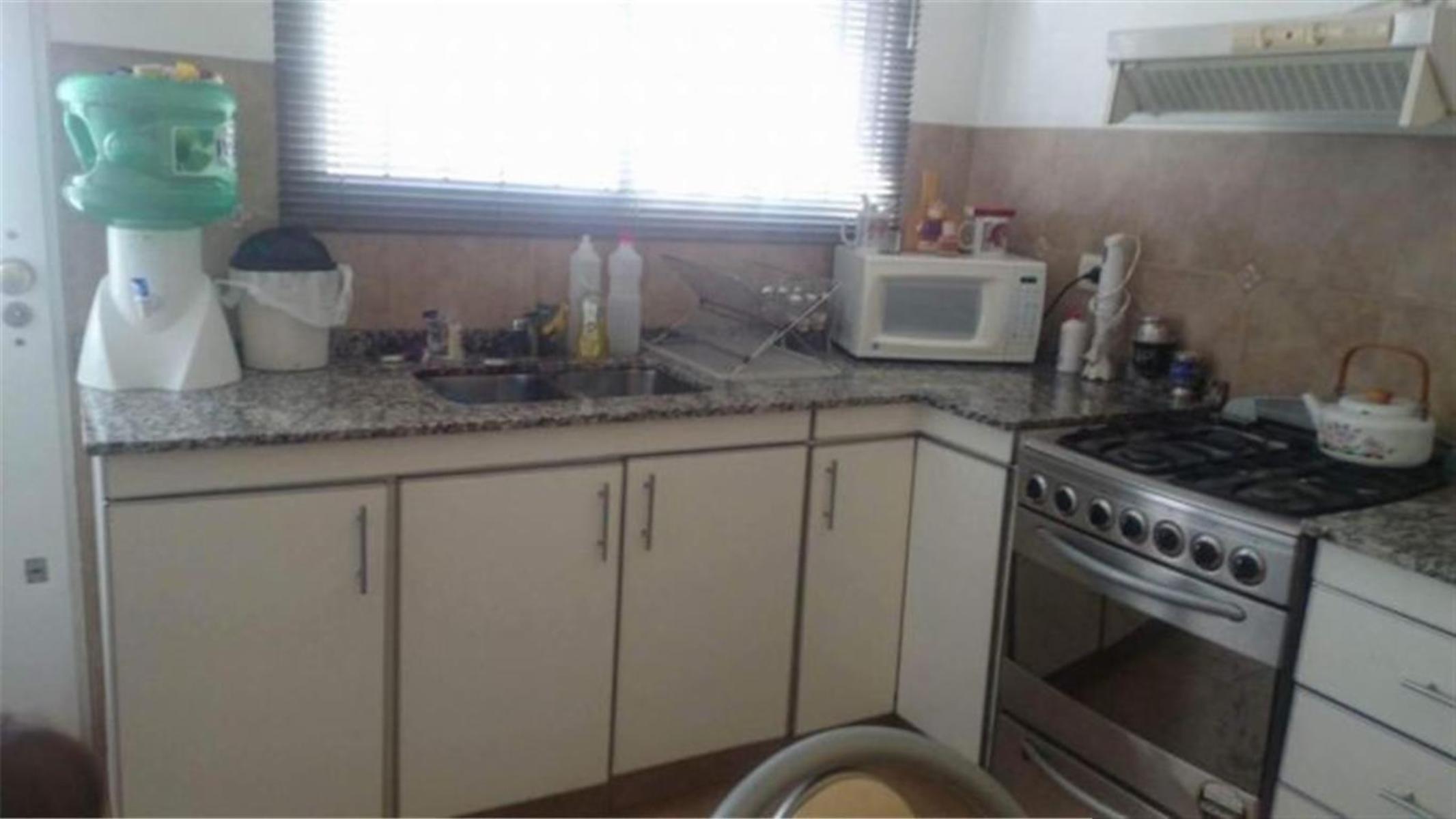 Velez sarfield 1200 · Morón — foto 4