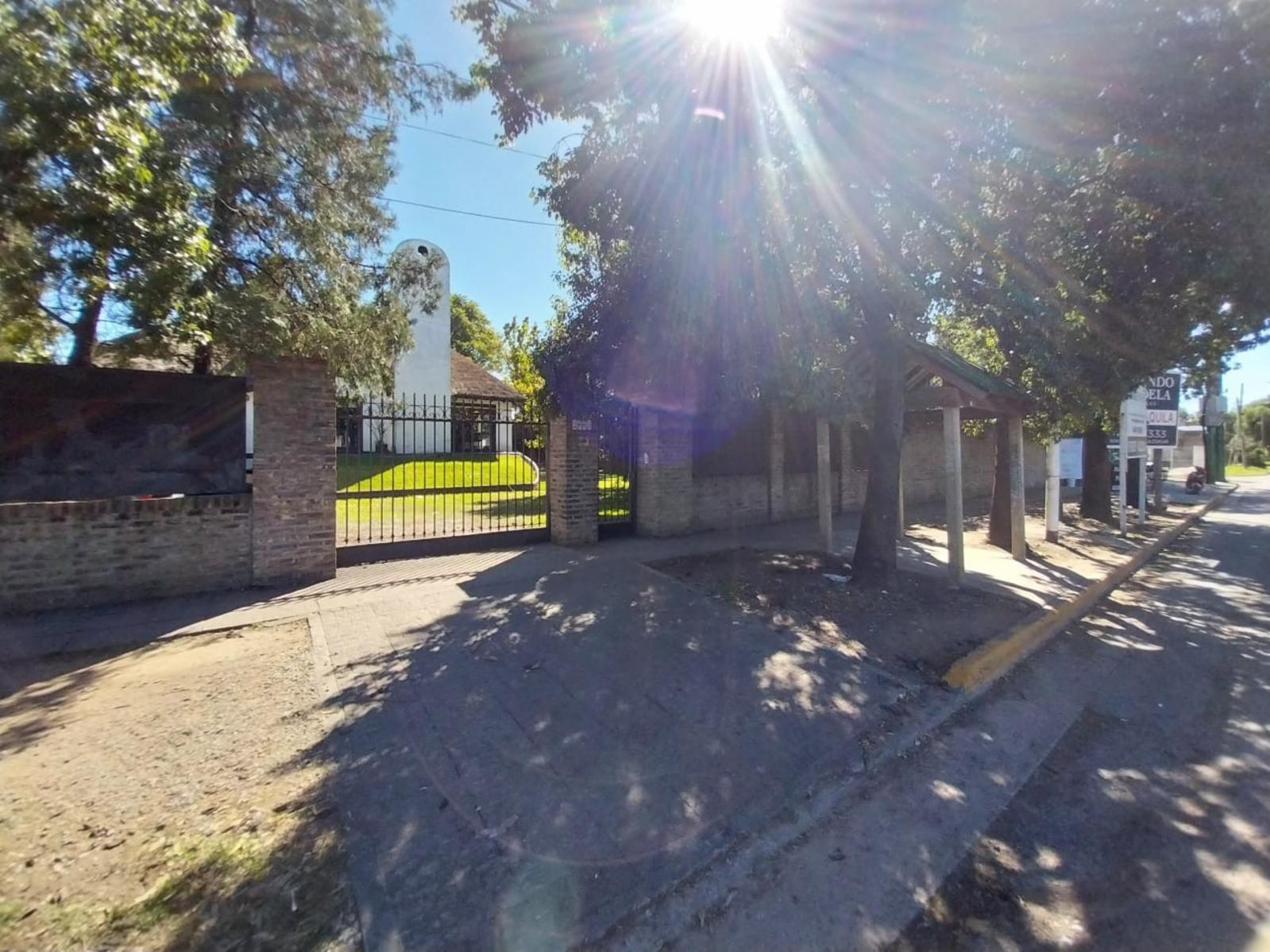 Excelentísima Casa- Quinta En Venta, La Coyunda 2600, Ituzaingó.