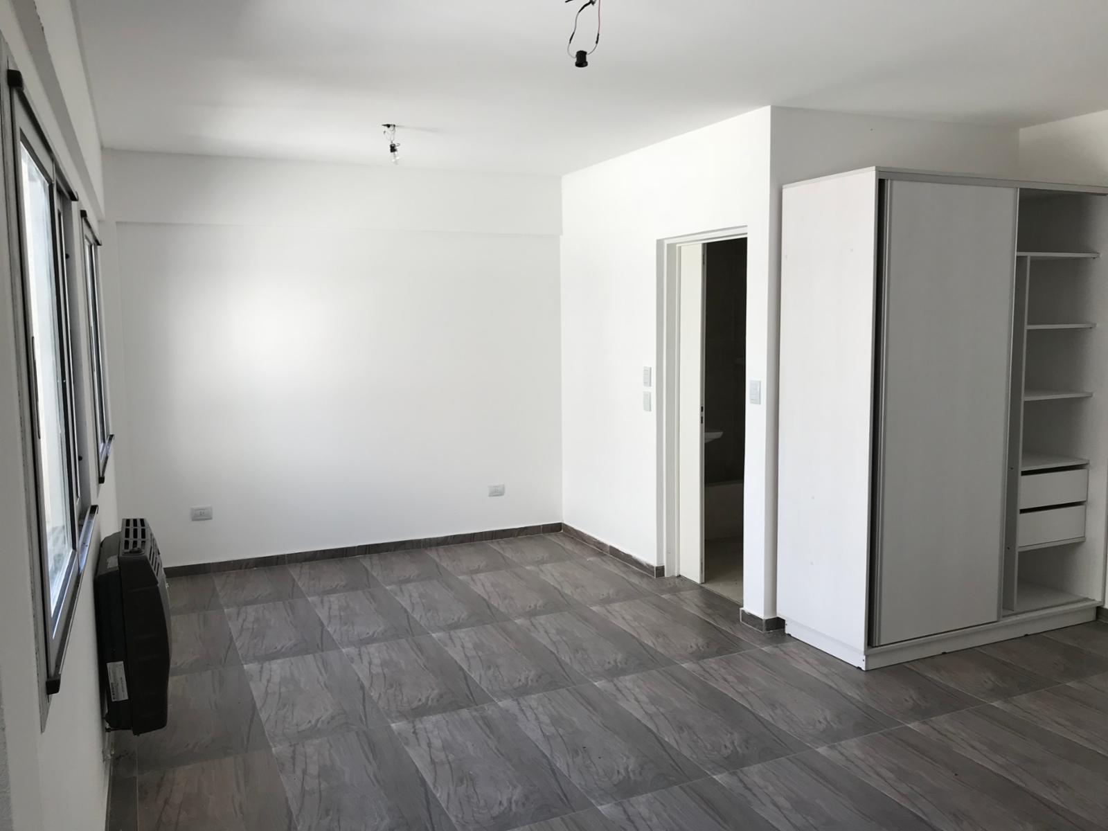VILLA LURO. ZELADA 5200. HERMOSO DEPARTAMENTO  TIPO PH