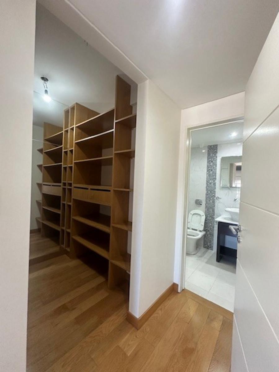 R L FALCON 5700 · Villa Luro — foto 15
