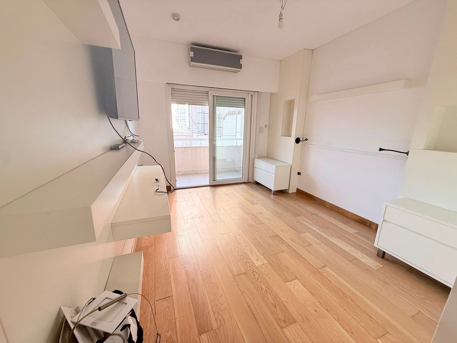 R L FALCON 5700 · Villa Luro — foto 34