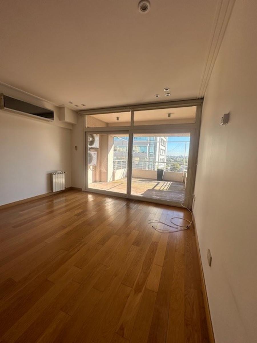 R L FALCON 5700 · Villa Luro — foto 10