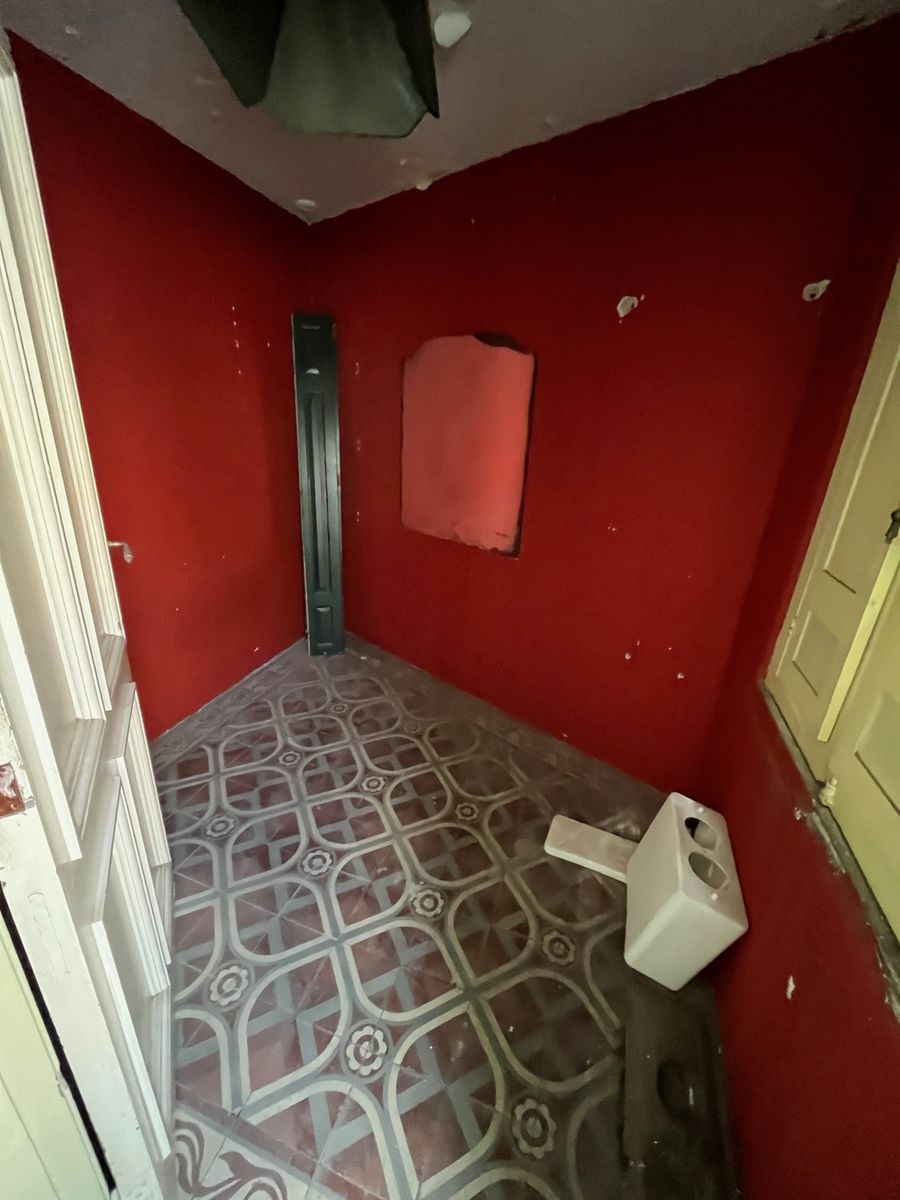Bartolome Mitre 1010 · Almirante Brown — foto 11