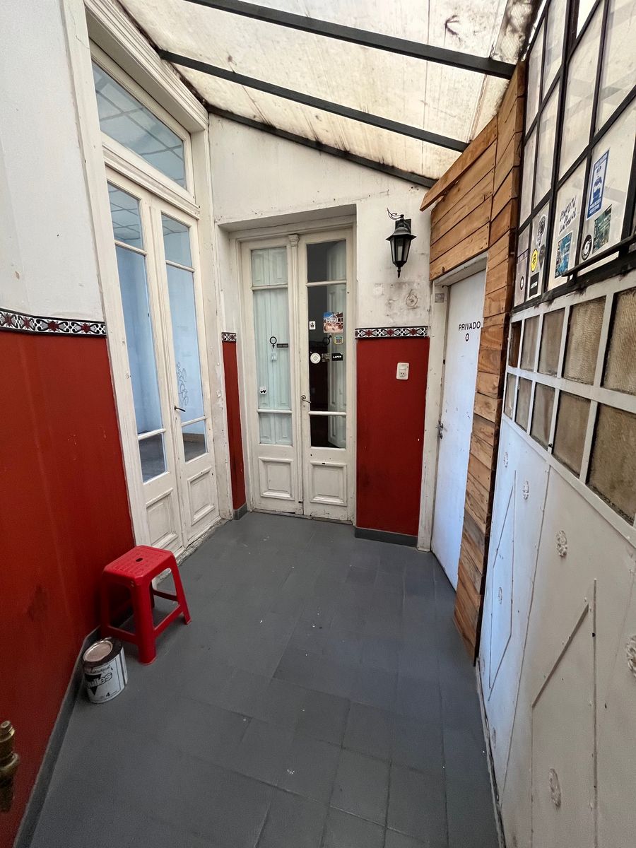 Bartolome Mitre 1010 · Almirante Brown — foto 6