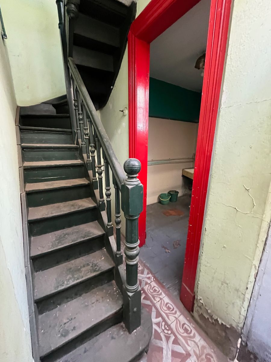 Bartolome Mitre 1010 · Almirante Brown — foto 9