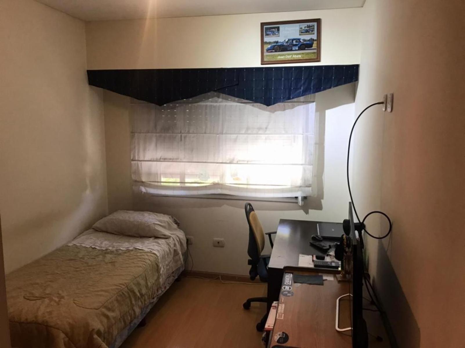 Carrillo 500 · Morón — foto 4