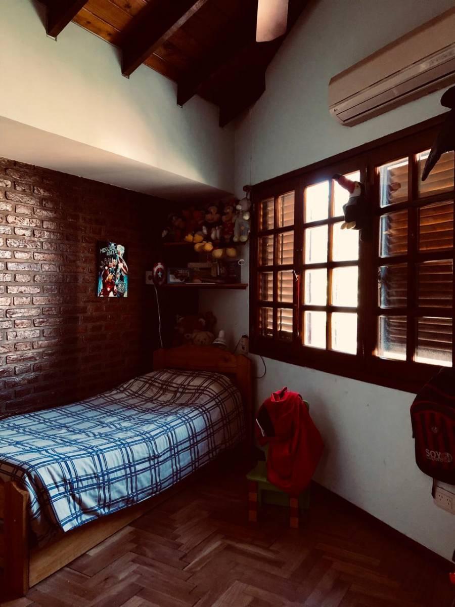 Besares 800 · Ituzaingó — foto 10