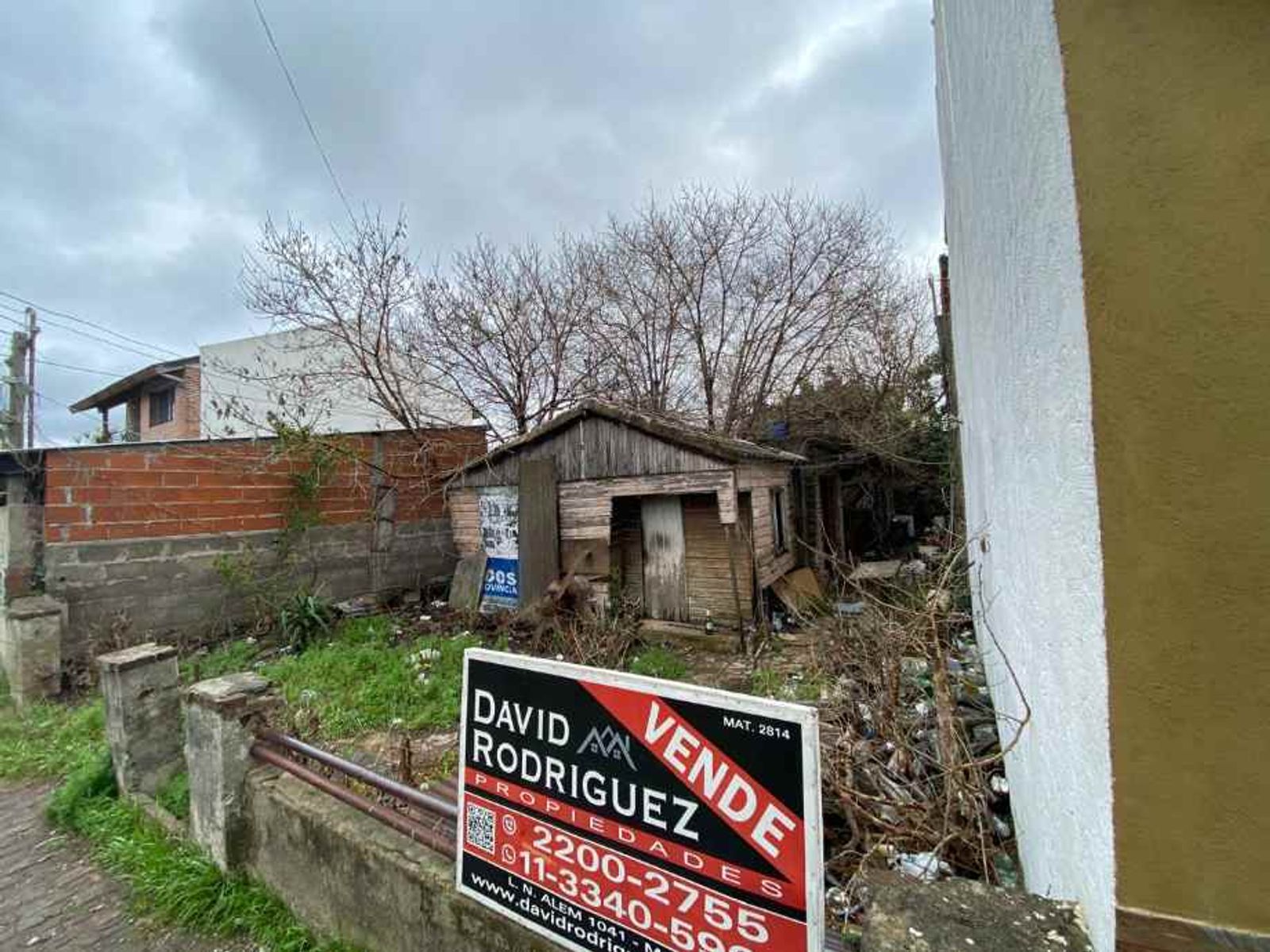 LOTE DE 257 M2 EN VENTA - VILLA LUZURIAGA