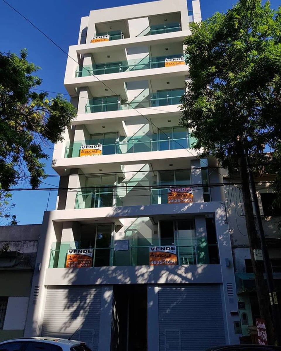 tonelero 5900 · Liniers — foto 4