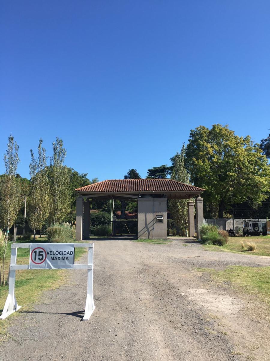 Importante lote en el barrio cerrado San Ignacio Chico a la venta