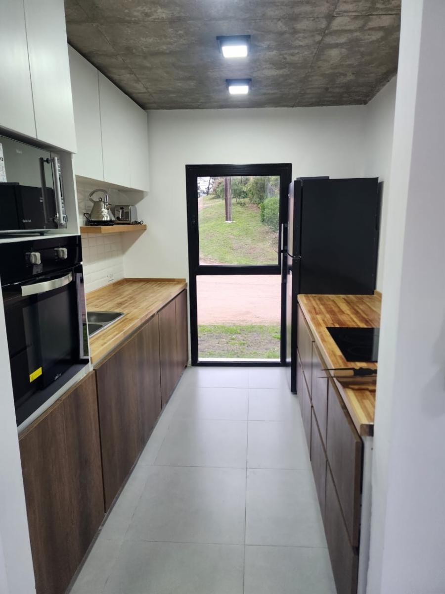 Nuestras Malvinas 300 · Pinamar — foto 13