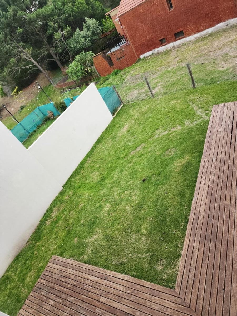 Nuestras Malvinas 300 · Pinamar — foto 3