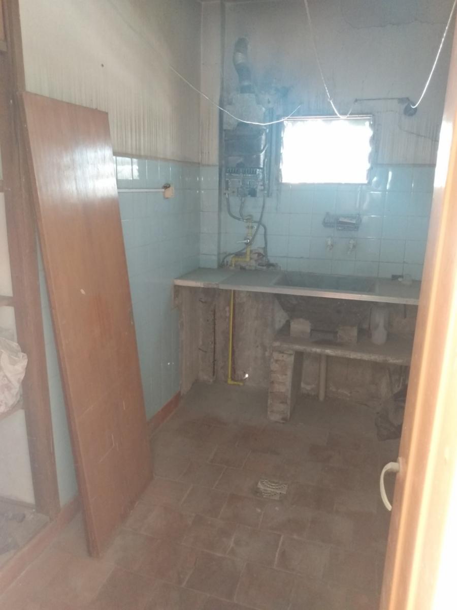 Pringles 912 · Lanús — foto 11