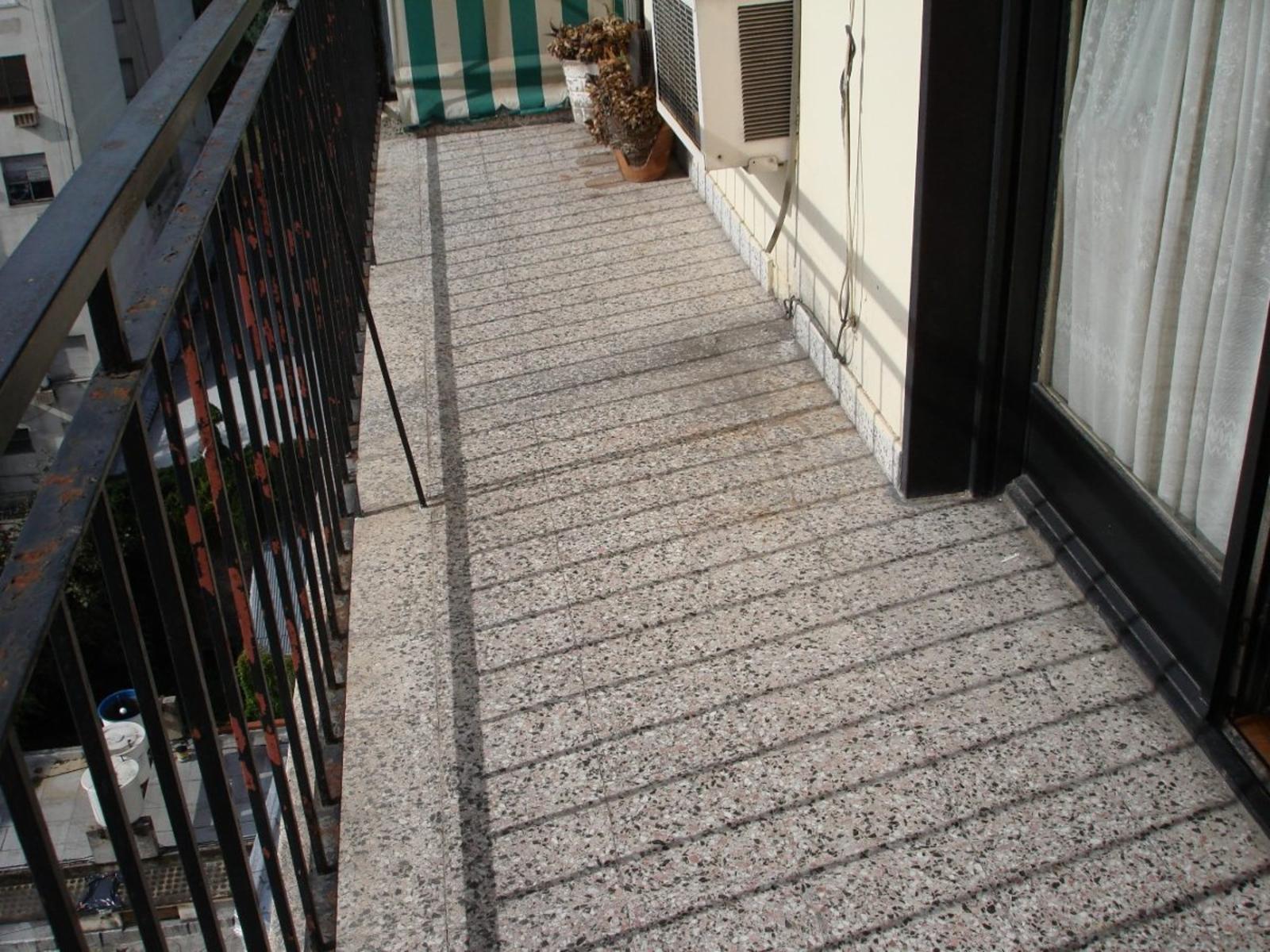 AVENIDA RIVADAVIA 7000 · Flores — foto 11