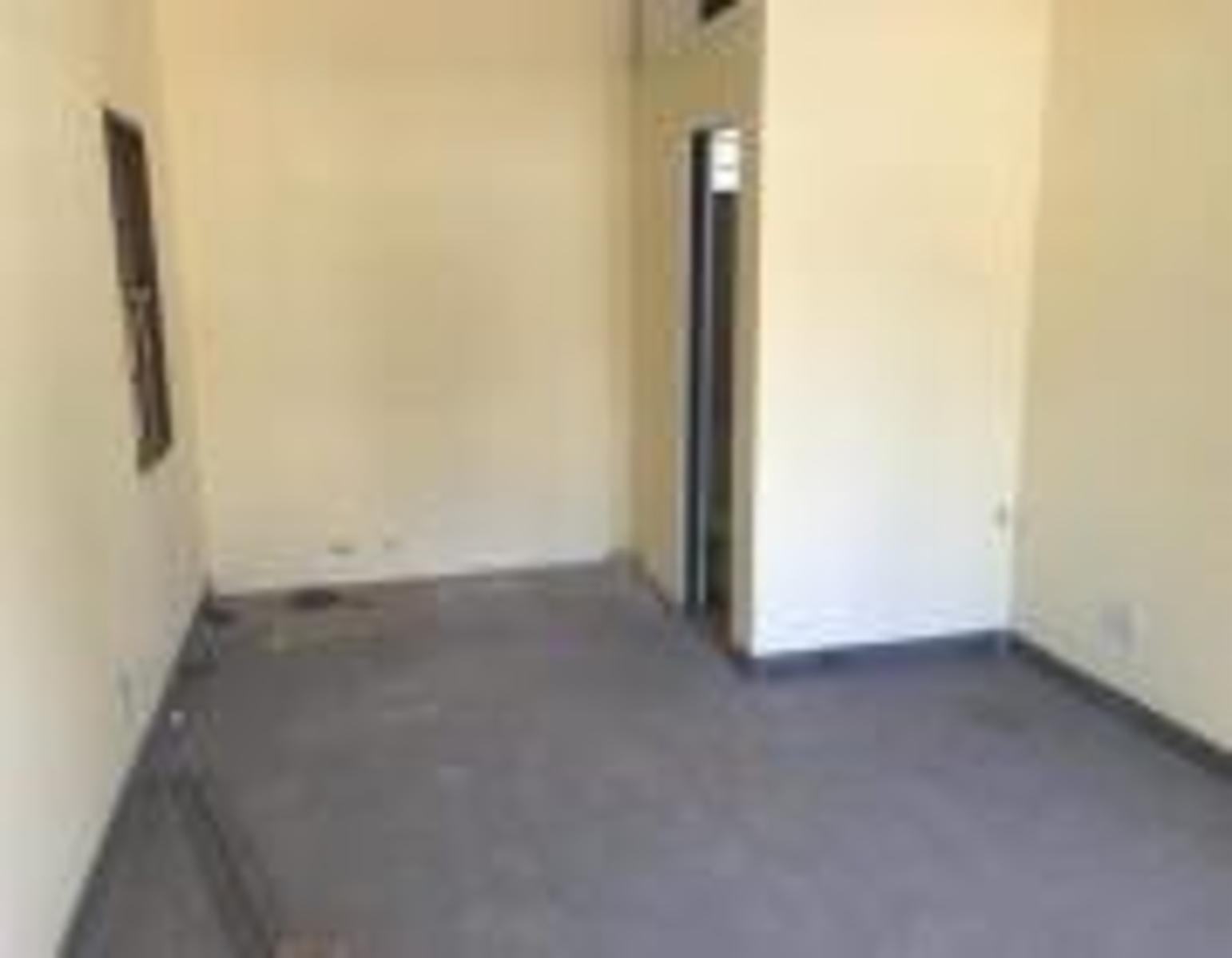 HIPOLITO YRIGOYEN 9611 · Lomas De Zamora — foto 3