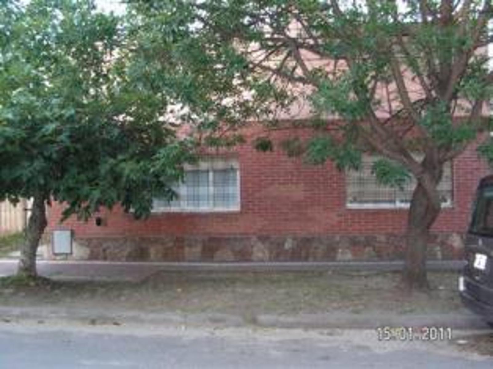 Venta de PH en excelente zona. Miramar.
