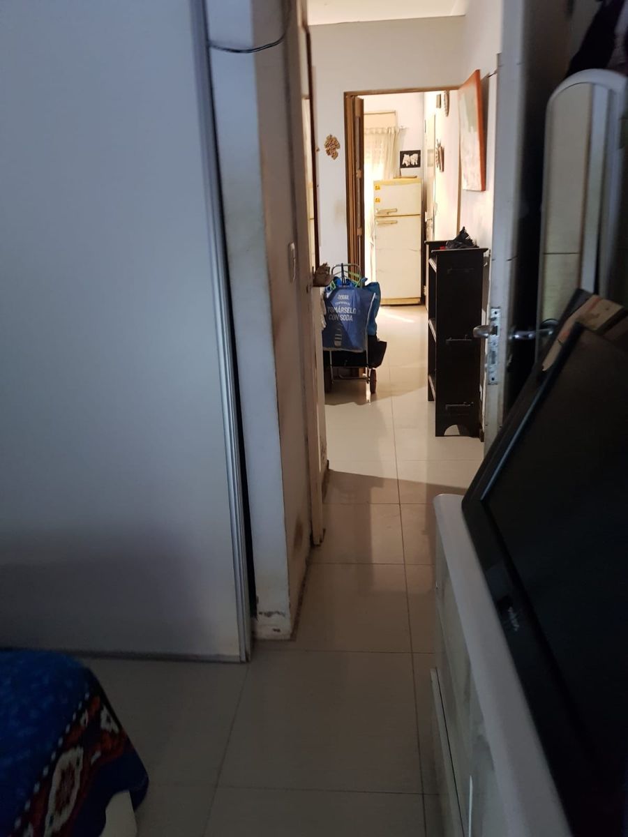 JUAN JOSE CASTELLI 325 · Morón — foto 13