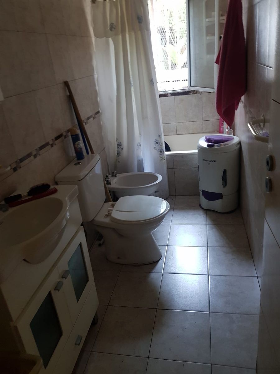 JUAN JOSE CASTELLI 325 · Morón — foto 17