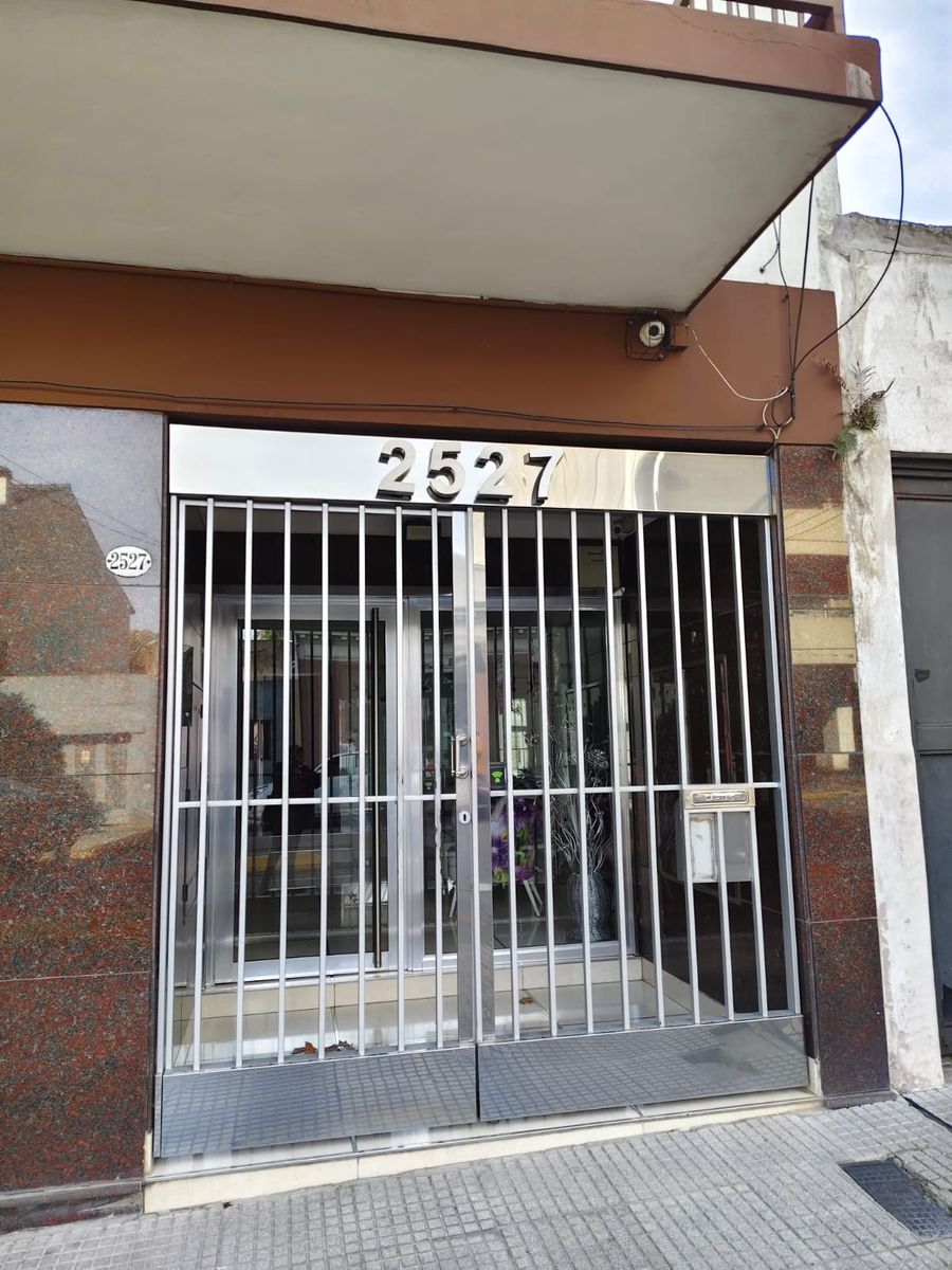 Excelente Dpto 1 Amb A/ Crédito. Rondeau 2500. P. Patricios