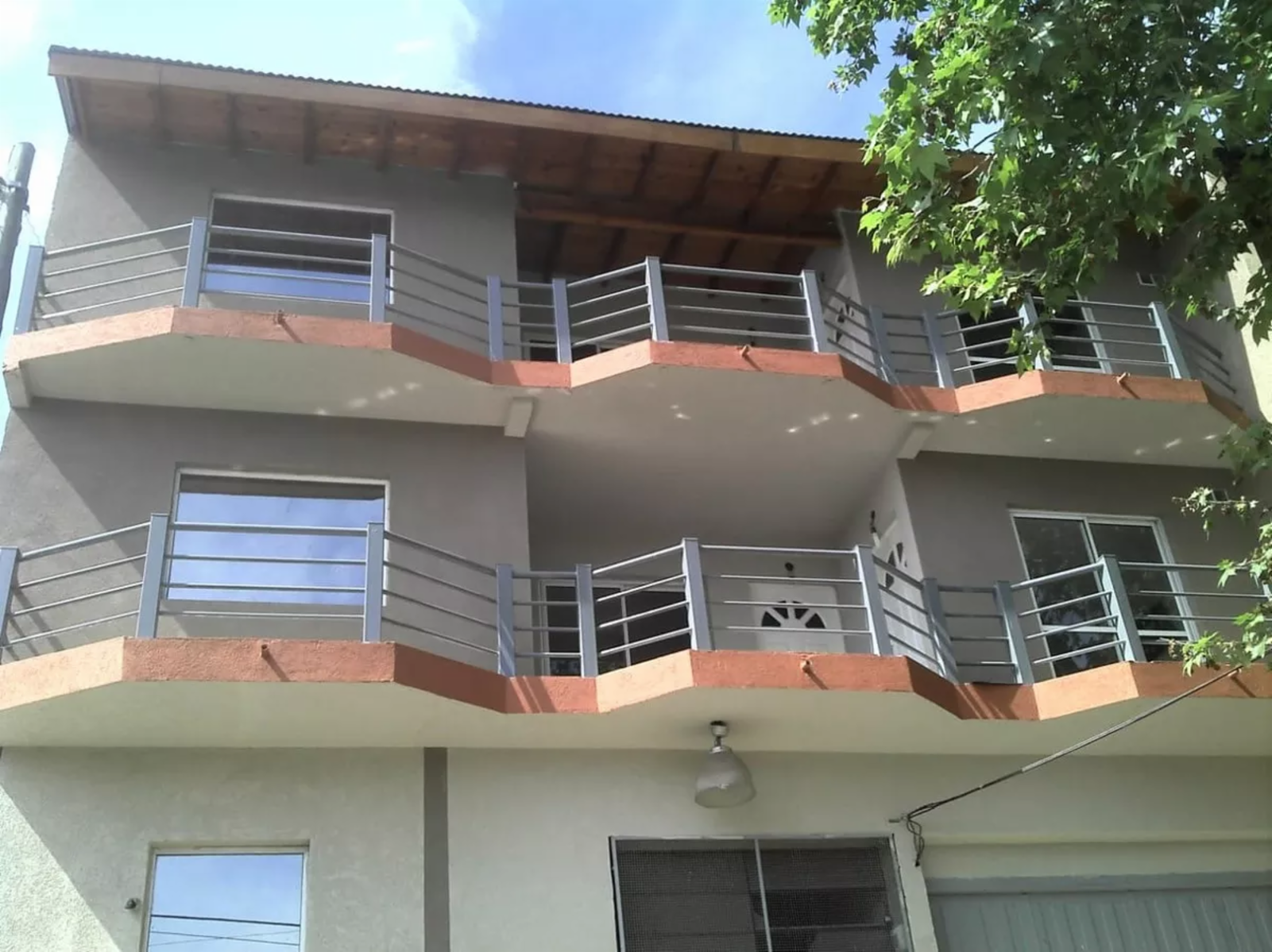 PUEYRREDON 1300 · Morón — foto 7