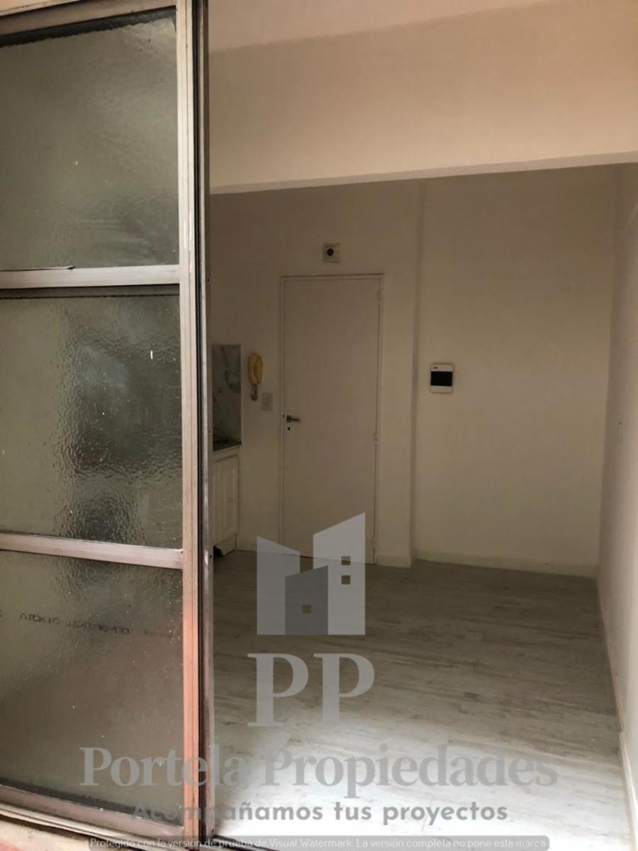 Sarmiento 880 · Morón — foto 17