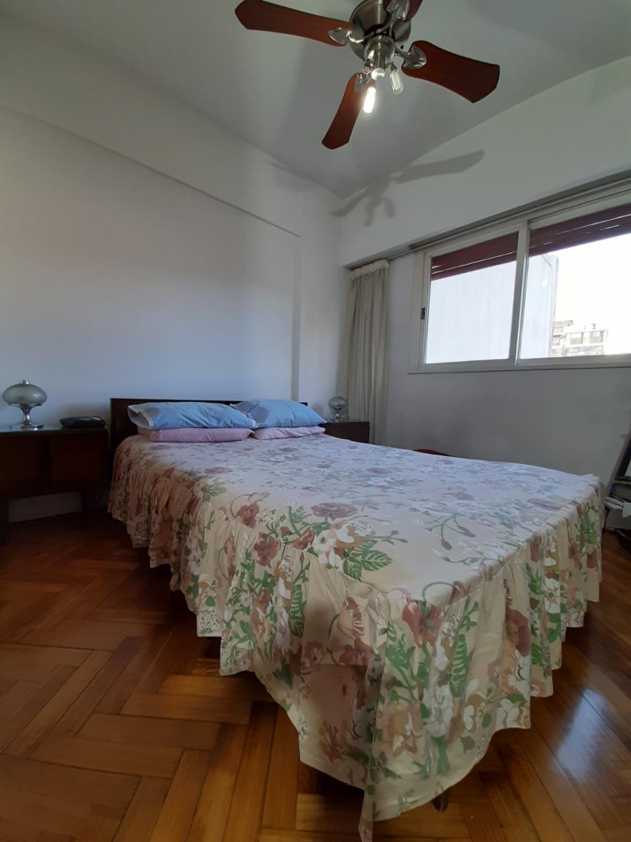 AV BELGRANO 2400 · Balvanera — foto 5
