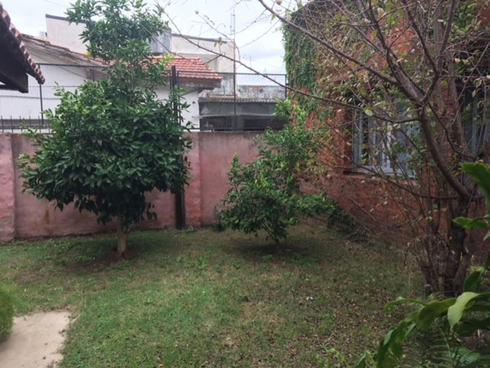 J. V. Gonzalez 2453 · Quilmes — foto 10