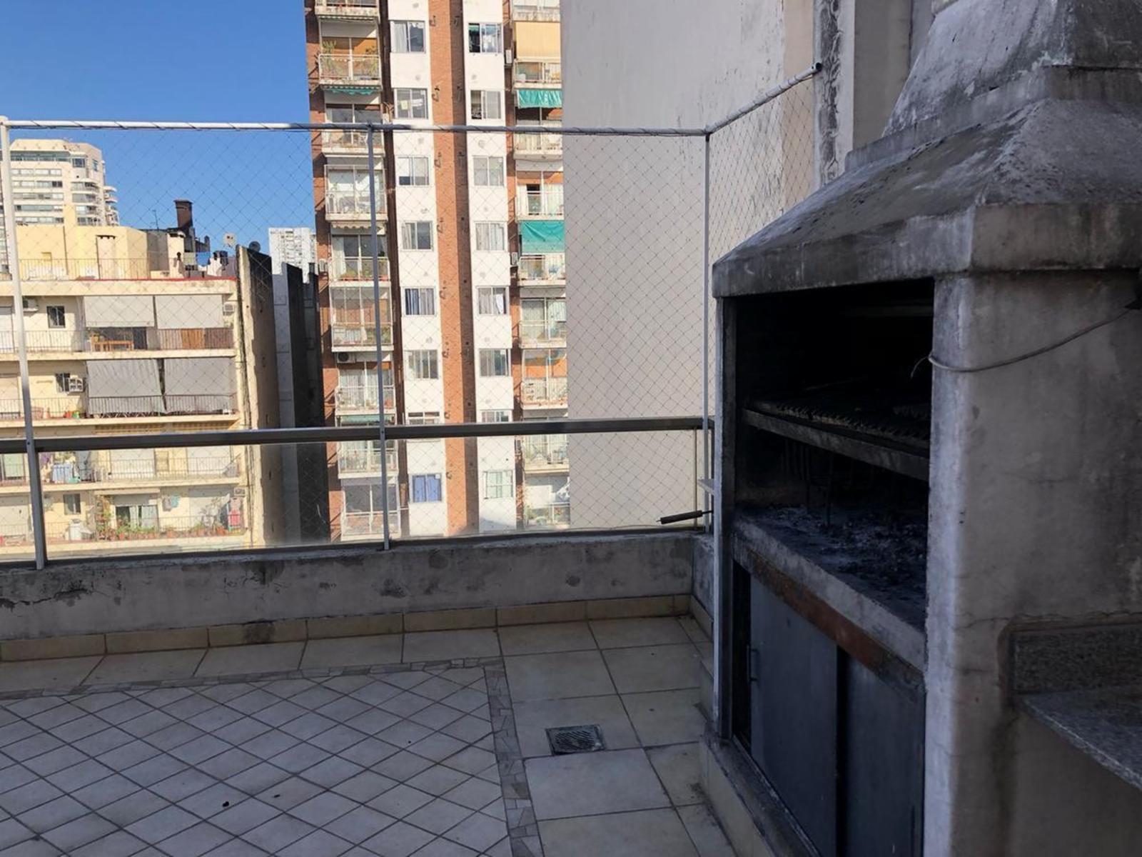 Semipiso 3 ambientes Jorge Newbery entre Arce y Baez  Piscina Párrilla y Cochera cubierta